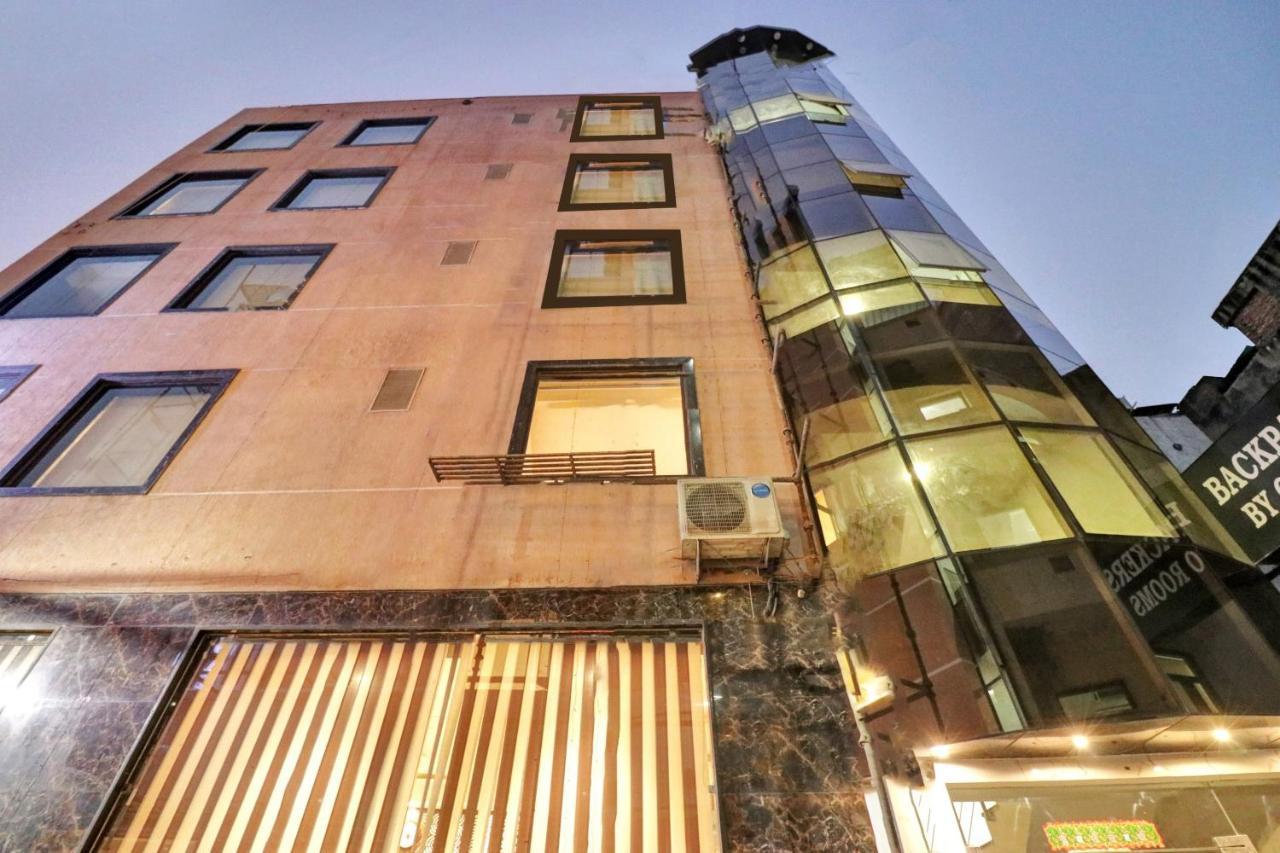 Oyo 23368 Boutique Hotel Paragon Neu-Delhi Exterior foto