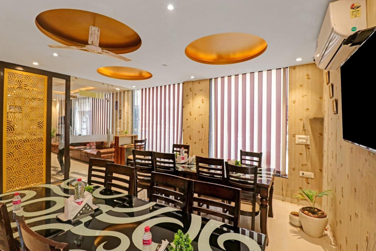 Oyo 23368 Boutique Hotel Paragon Neu-Delhi Exterior foto